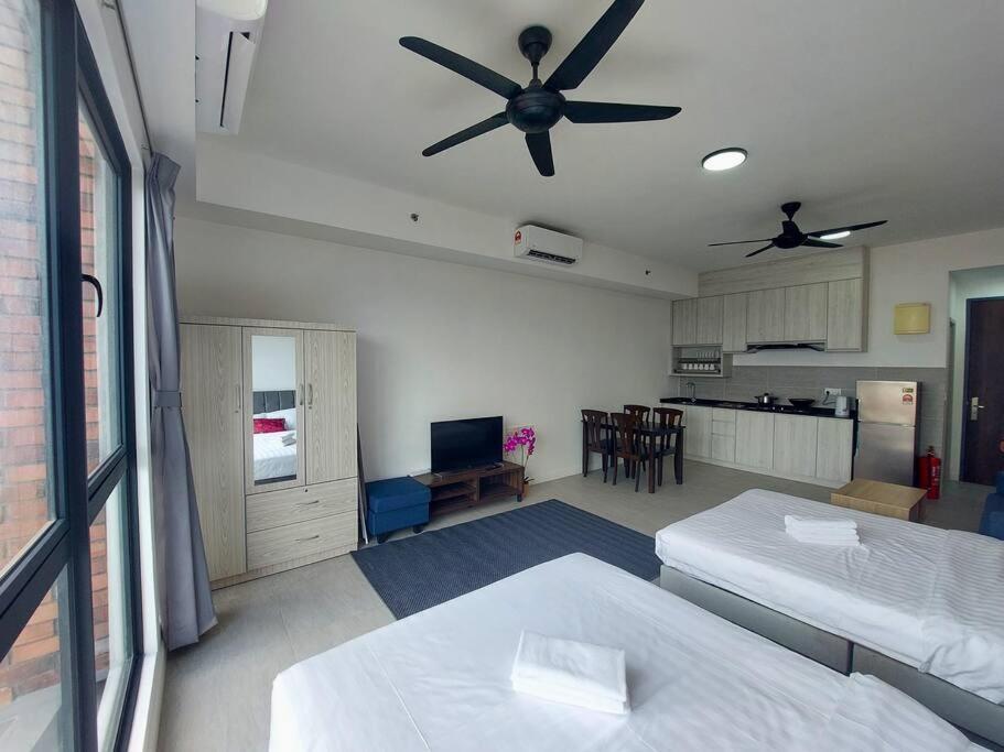 Bell Suites By Salaam Suites - Xiamen University Сепанг Екстериор снимка